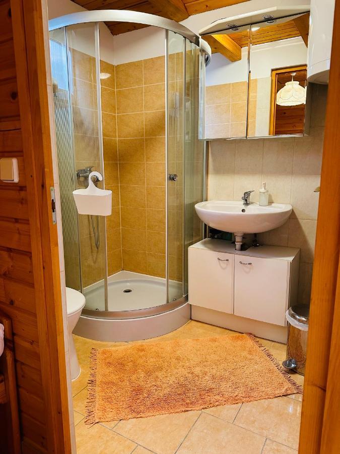 Babett Vendeghaz Villa ซานกา ภายนอก รูปภาพ
